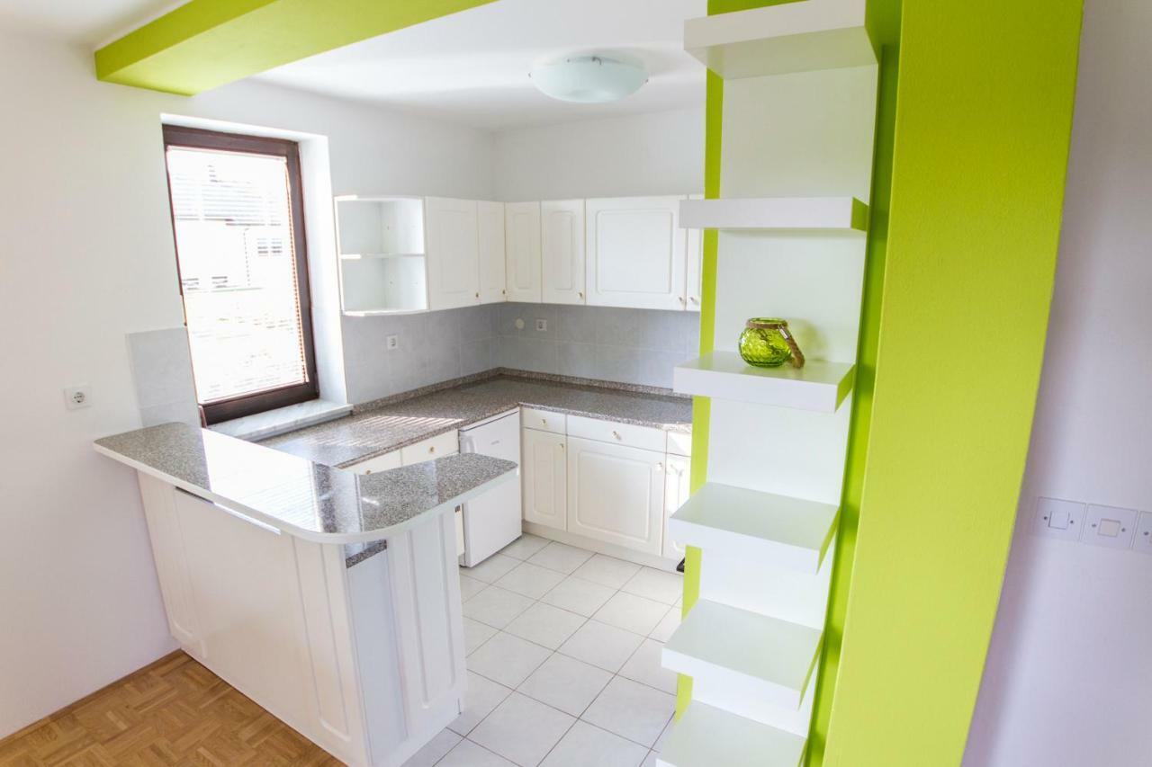 D&J House Villa Ormoz Екстериор снимка