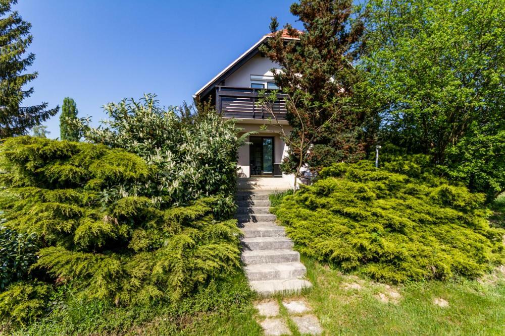 D&J House Villa Ormoz Екстериор снимка